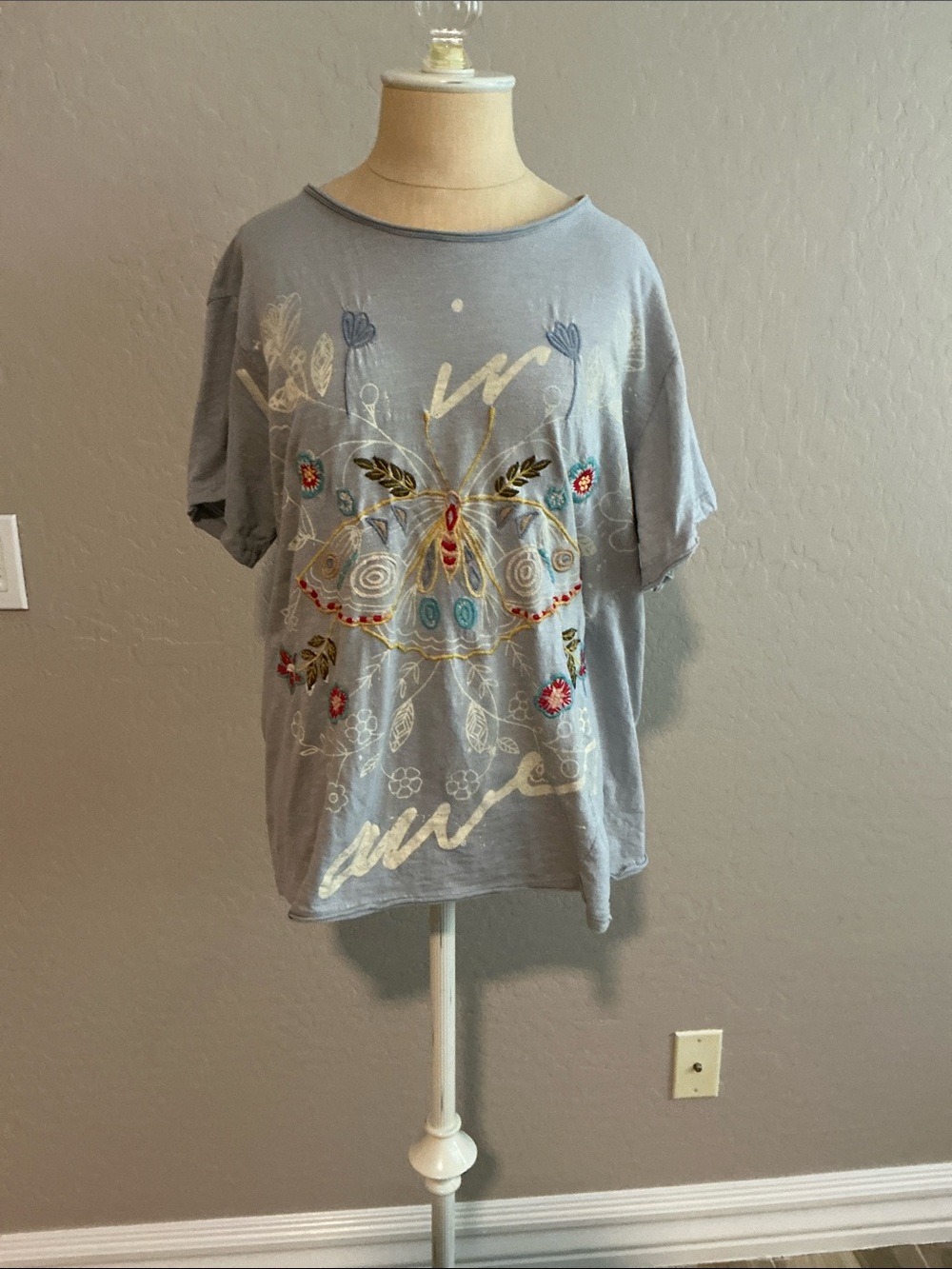 Embroidered Kyla Seo Butterfly Graphic Tee - Light Blue